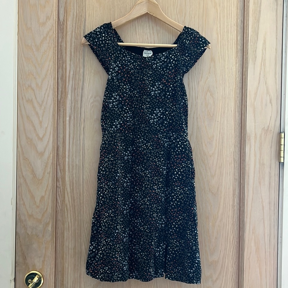 Abercrombie Kids: Black floral dress. Size 13/14.